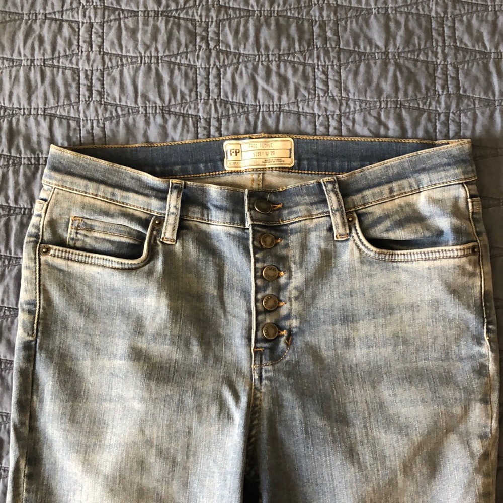 Free People light wash jeans